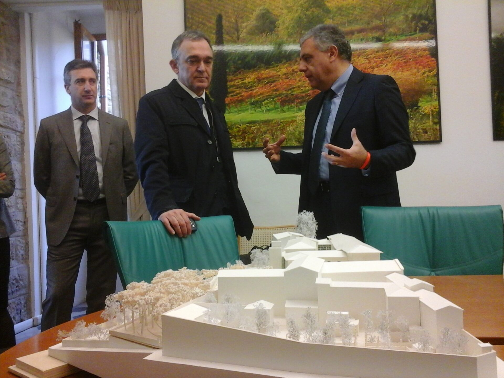 Il presidente della Regione Toscana in visita a San Gimignano