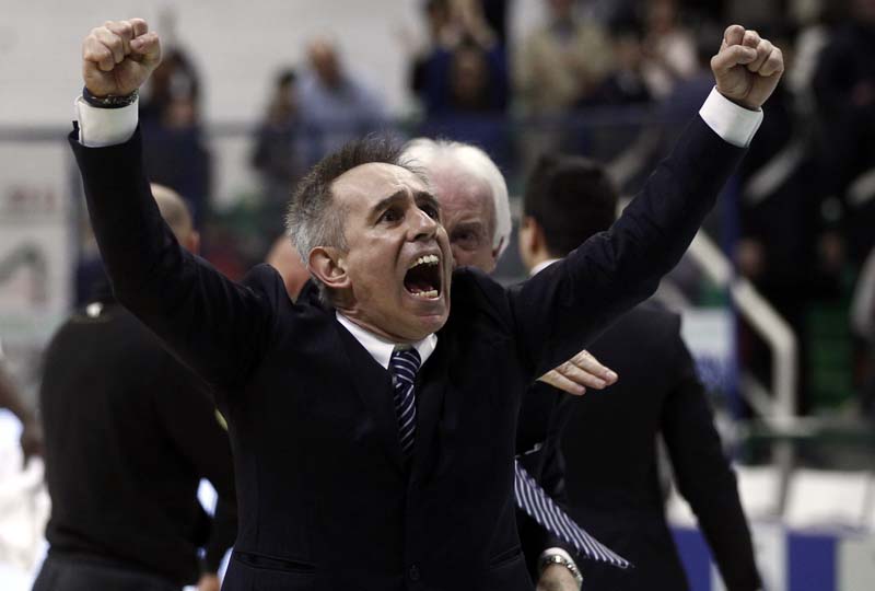 La grande bellezza del basket. Siena batte Sassari, Pistoia corsara in laguna