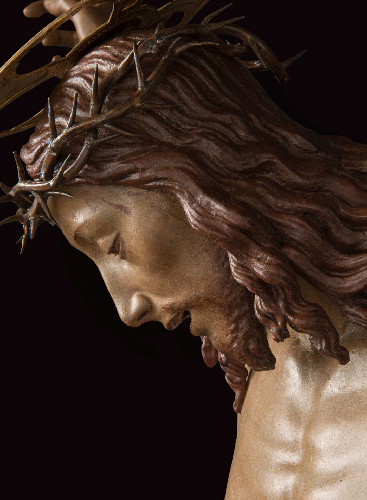 “Ecce lignum crucis”, il Crocifisso di Benedetto da Maiano torna visibile in Duomo a Firenze