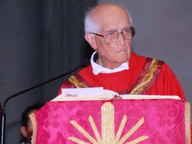 Uomo di chiesa tra cultura e impegno civile, 100 candeline per Monsignor Livi