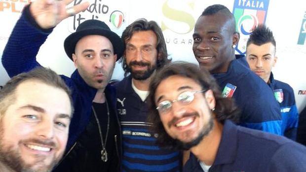 Coverciano prima tappa del Mondiale tra selfie, codice etico ed “Un amore così grande”