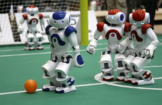 RoboCup Junior, a Pontedera si sfidano gli automi progettati dagli studenti