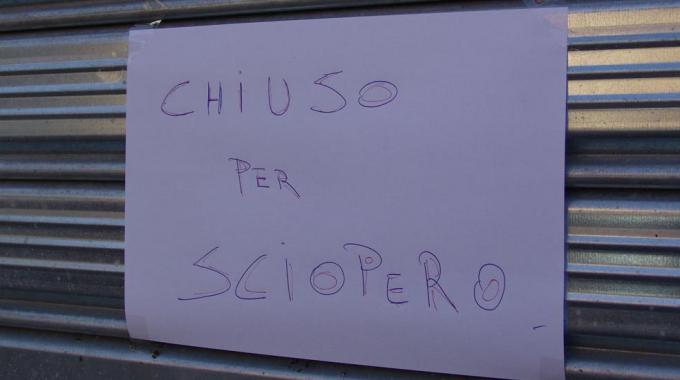 Commercianti in sciopero per Pasquetta, 25 aprile e 1° maggio