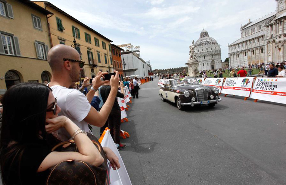 Mille Miglia, magia di una corsa senza tempo