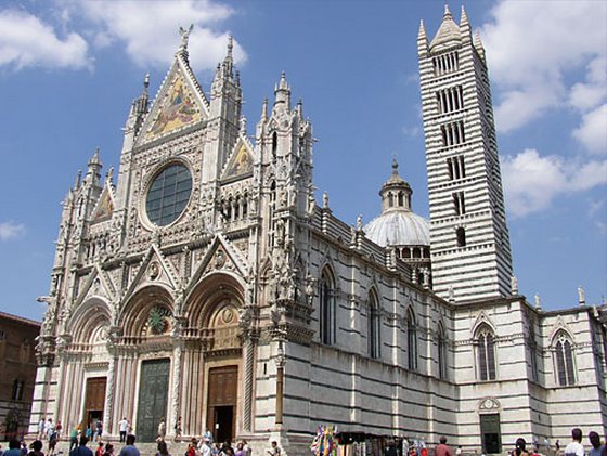Aperitivo d’arte con Ercole, a Siena il 30 maggio alla scoperta dei tesori del Duomo