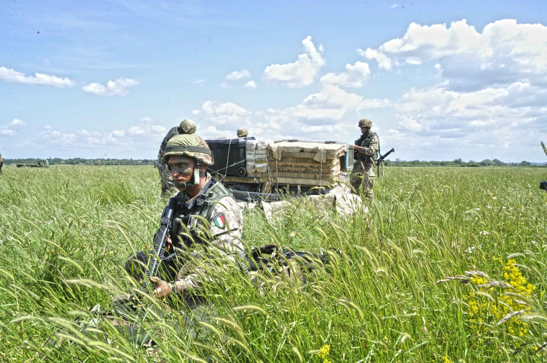 Addestramento delle forze avanzate della Folgore, l’esercitazione ”Sagitta 2014”