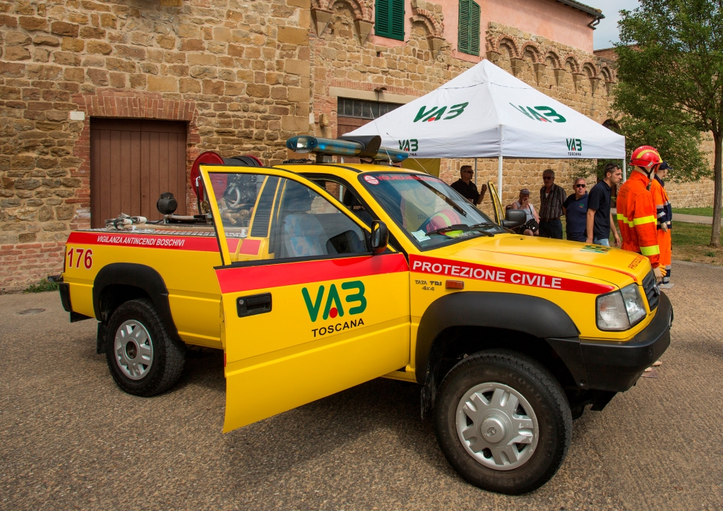 La Valdarbia ha un nuovo mezzo antincendio grazie ai volontari Vab