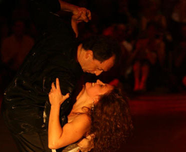 Pisa a passo di tango, dal 5 all’8 giugno si balla nelle vie del centro