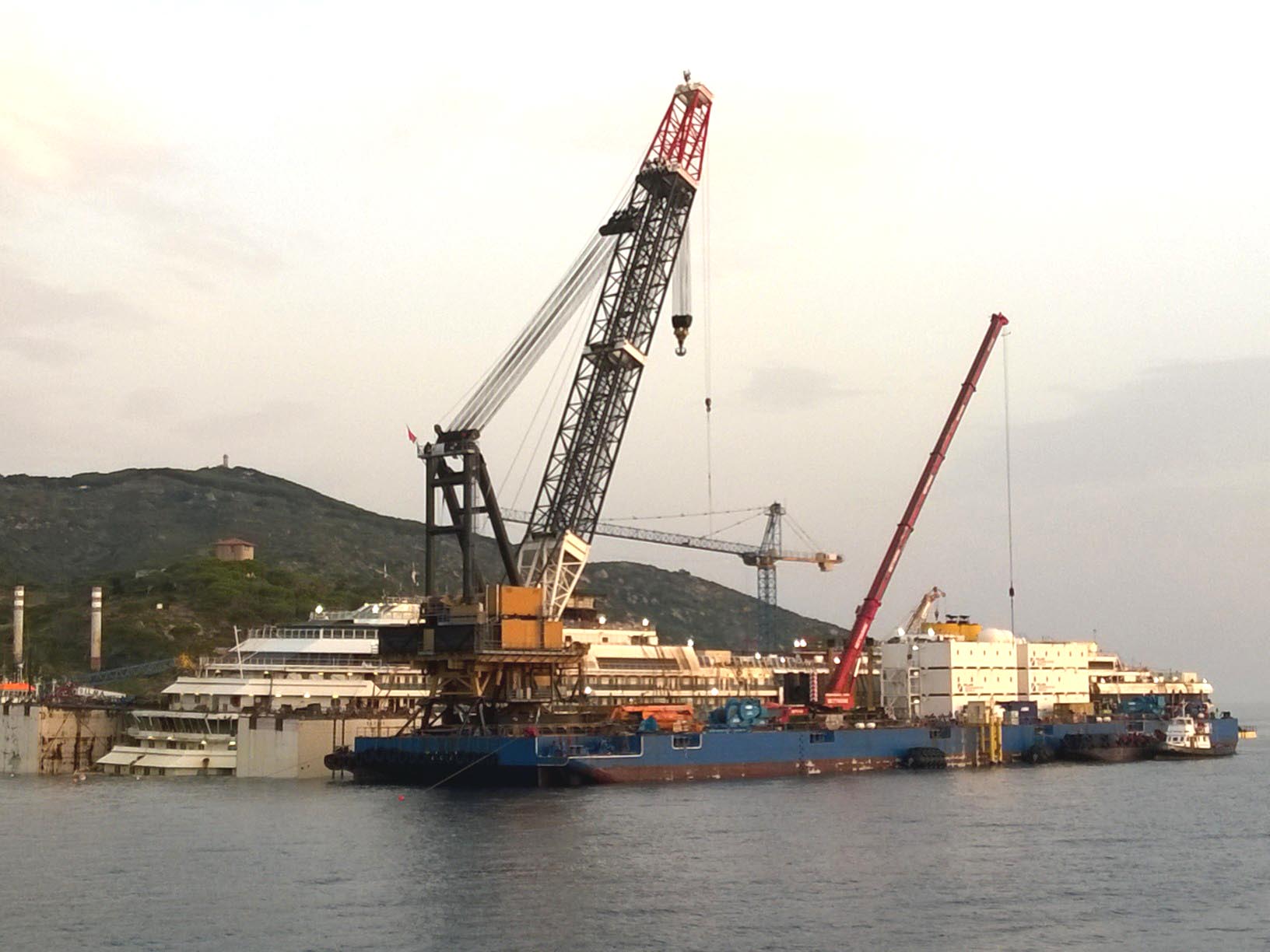 «Rimuovete quella nave». Via libera al rigalleggiamento della Concordia