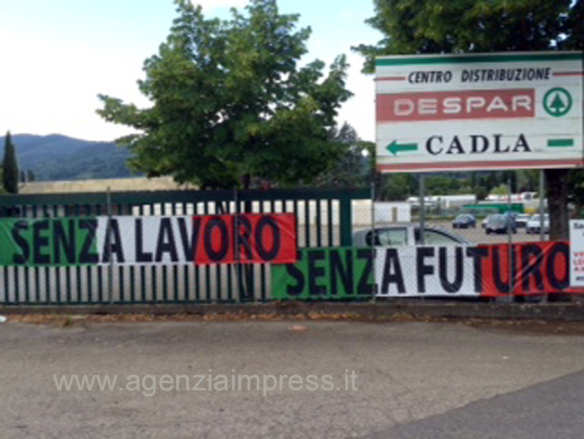 La crisi Cadla e 2G travolge anche Il Centro, chiudono tutti i supermercati della catena