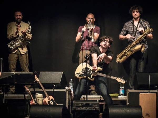 Swing e jazz a TvSpenta dal Vivo, a Rapolano Terme il 5 luglio Bobo Rondelli e l’Orchestrino