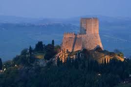 Notti dell’archeologia nelle Terre di Siena, weekend tra trekking, spettacoli e nuove app