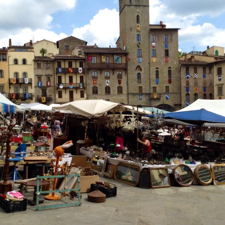 Arezzo capitale dell’antiquariato con la fiera di settembre