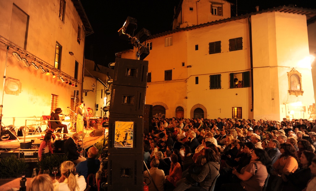 Settembre in Piazza della Passera dal 4 al 7 settembre con musica, poesia e balli a Firenze