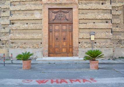 Scritte pro Hamas a Livorno, denunciato l’autore. E’ un ultra 70enne