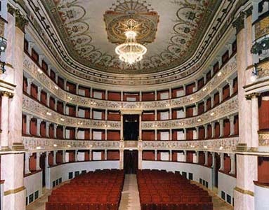 I contradaioli dell’Istrice sul palco dei Rinnovati, il 30 e 31 ottobre a Siena in scena  …