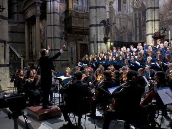 Concerto in Duomo sulle note di Mozart, l’8 novembre a Siena appuntamento con  “Laudetur”