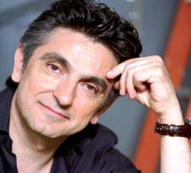 Salemme inaugura la stagione teatrale pratese, il 15 novembre “Sogni e Bisogni” in prima …