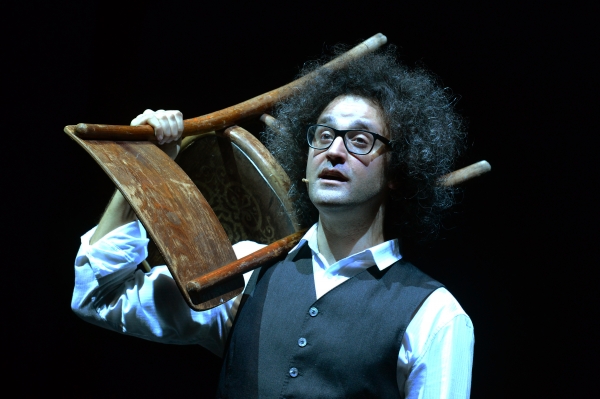 Tra foibe e esodo, Simone Cristicchi in “Magazzino 18” a Quarrata il 13 novembre
