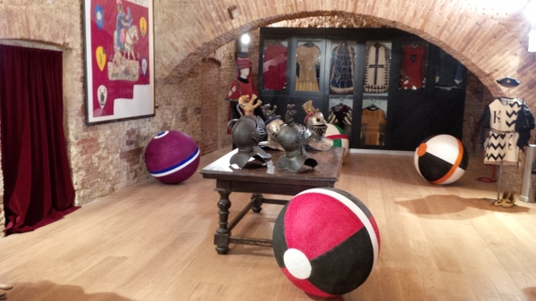Viaggio nei 17 rioni di Siena, dal 6 dicembre porte aperte nei musei con “In Contrada”