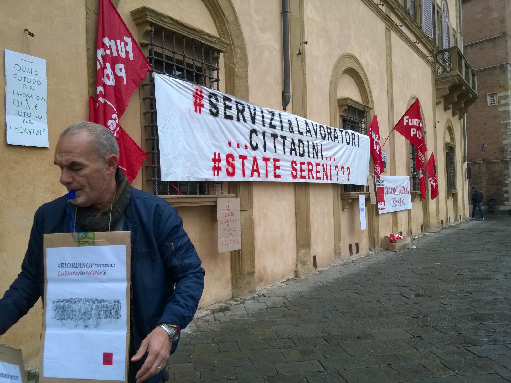 Tagli alle Province, i dipendenti occuperanno le sedi istituzionali