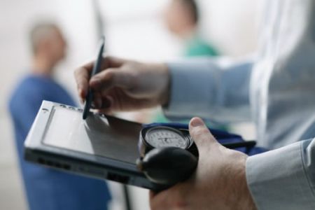 Sanità tecnologica, a Pistoia la cartella clinica è digitalizzata