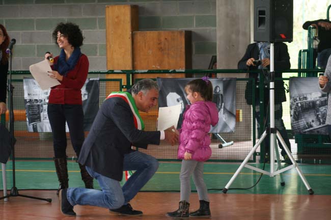A San Gimignano 88 figli di immigrati da oggi cittadini onorari