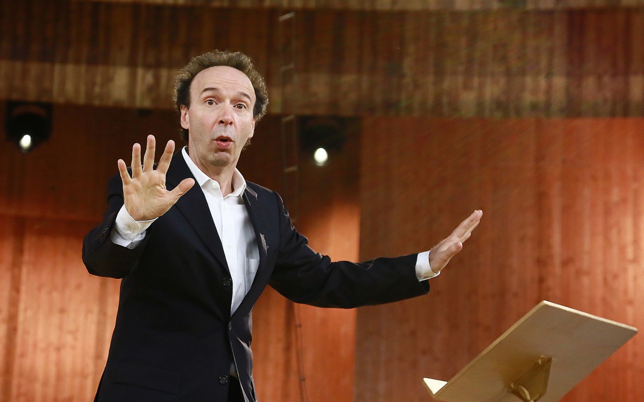 Show sui 10 Comandamenti, il vescovo di Prato ringrazia Benigni