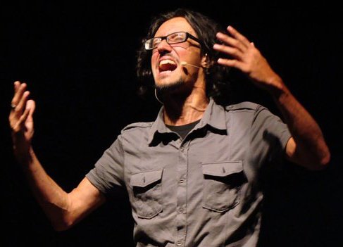 Tra lirica e teatro-canzone, doppio appuntamento per il “Teatro Liquido”. …