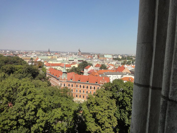Mitoraj, Pietrasanta dona una targa in sua memoria all’Università di Cracovia