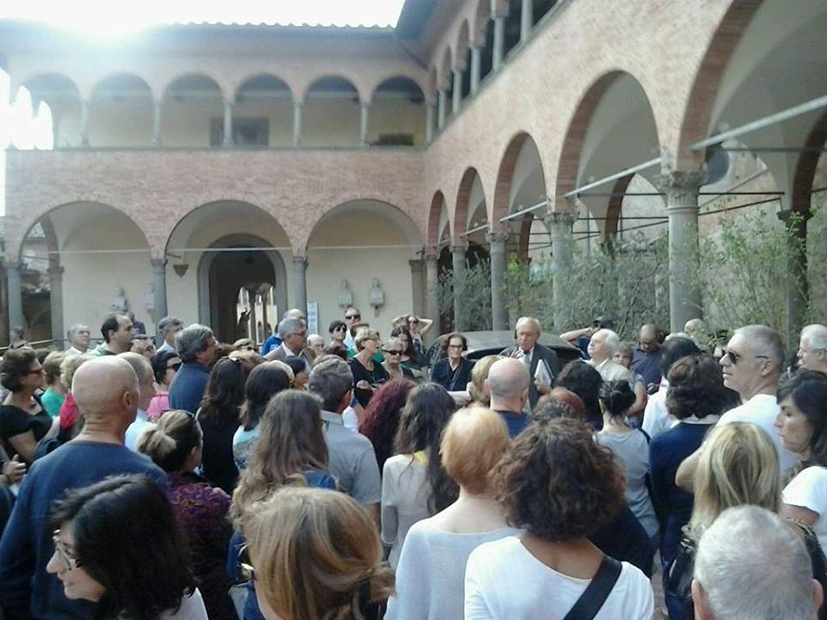 In mille alle “Passeggiate d’autore”. Il viaggio alla scoperta di Siena