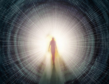 Misteri dell’umanità e domande esistenziali, le risposte con “Oltre la soglia” a Siena …