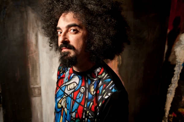 Caparezza al Mandela Forum, il 6 marzo a Firenze si balla con “Museica”