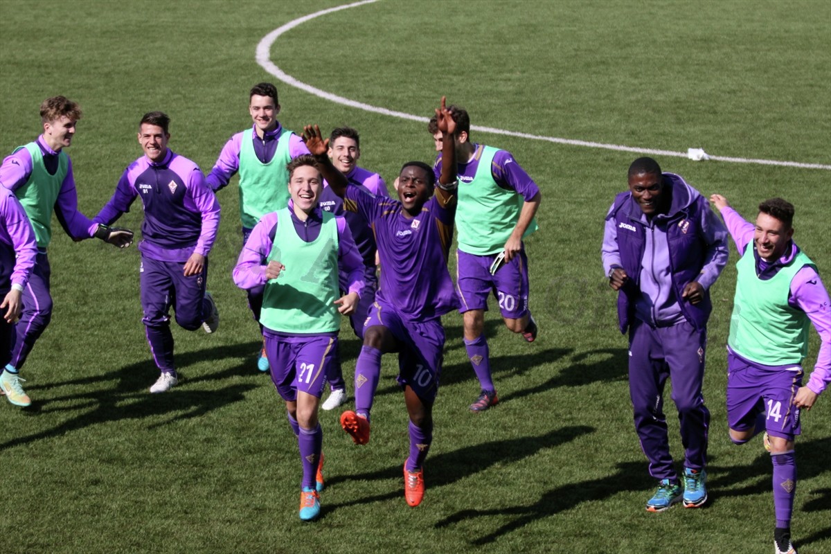 Primavera viola, quel segreto tramandato dalla prima squadra