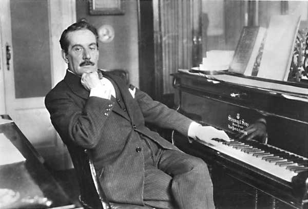 Grande lirica a San Gimignano. Il 25 aprile in scena La Bohème di Puccini