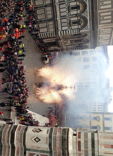 Pasqua con il Brindellone. Firenze riscopre la sua tradizione più antica