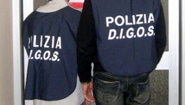 Perquisizioni a no Vax-no Green Pass in tutta Italia, 5 in Toscana. Un dipendente dell’Asl fiorentina indicava i bersagli