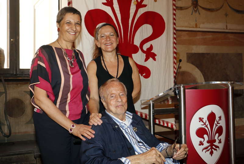 Toscana mon amour. Zeffirelli: «Questa regione va amata, il patrimonio culturale non va sottovalutato»