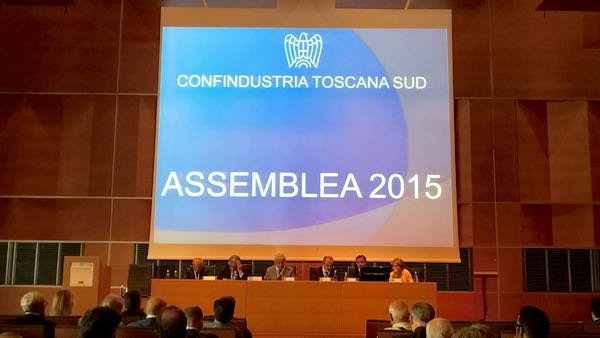 Confindustria Toscana Sud, confronto aperto. Tasse, burocrazia e infrastrutture preoccupano