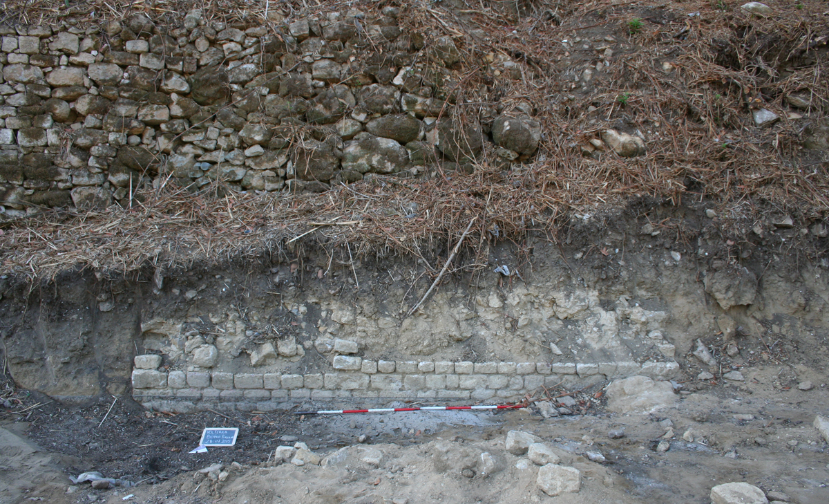 Clamorose scoperte. Volterra restituisce l’anfiteatro sepolto che nessuno cercava