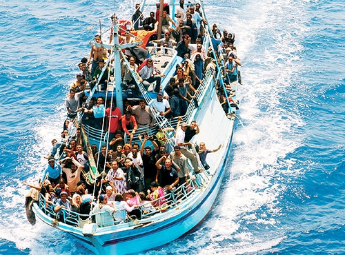 “No” a campi di accoglienza. Migranti, Consiglio comunale di Pietrasanta boccia emendamento del Pd