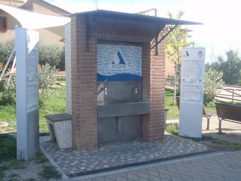Restyling per il fontanello d’acqua, impianto migliorato e maggiore continuità del servizio