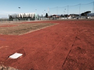 Ipotesi truffa aggravata. Sindaco Siena e altri 8 indagati. Documenti falsi per il finanziamento del campo da baseball