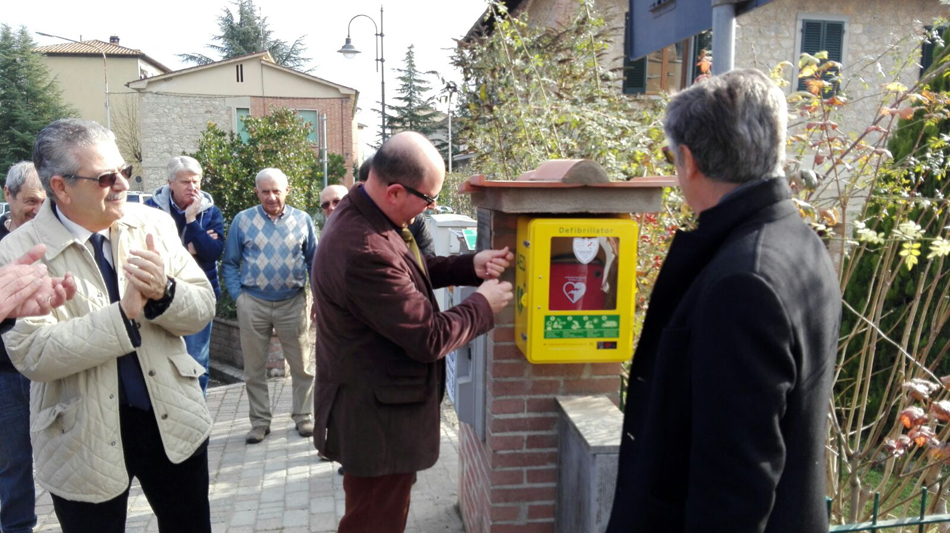 Territorio di Sovicille cardioprotetto, installato a Rosia il primo defibrillatore