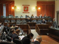 La Toscana per il 2027 stima una crescita del Pil dello 0,5 per cento e una razionalizzazione delle partecipate