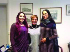 Da dx Monica Papini, la Preside Rosella Puzzuoli e Francesca Fiorenzoni docente di riferimento del progetto