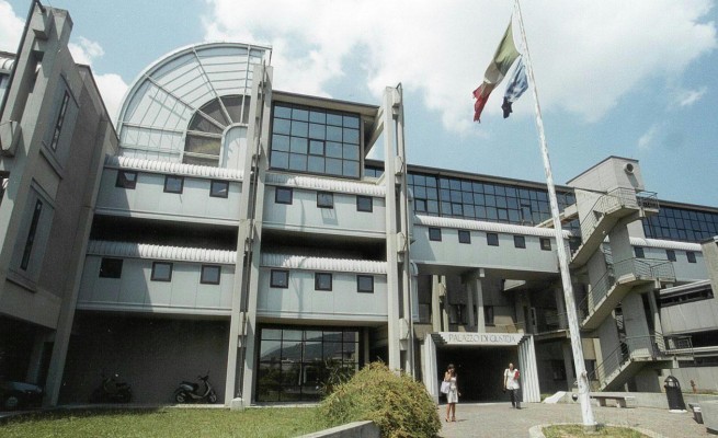 L’allarme. Borsa sospetta al Tribunale di Prato, gli artificieri la fanno brillare