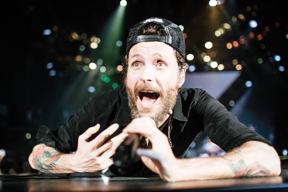 Gran finale a Firenze. Jovanotti chiude il tour in città tra brigidini e spiriti del rock’n roll