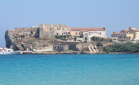 Dibattito in mare. «Apriamo Pianosa alle barche», la proposta del sindaco di Capoliveri fa insorgere gli ambientalisti