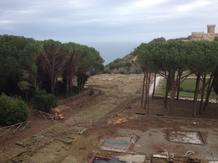 Il ritrovamento. Populonia, scoperte nuove sepolture